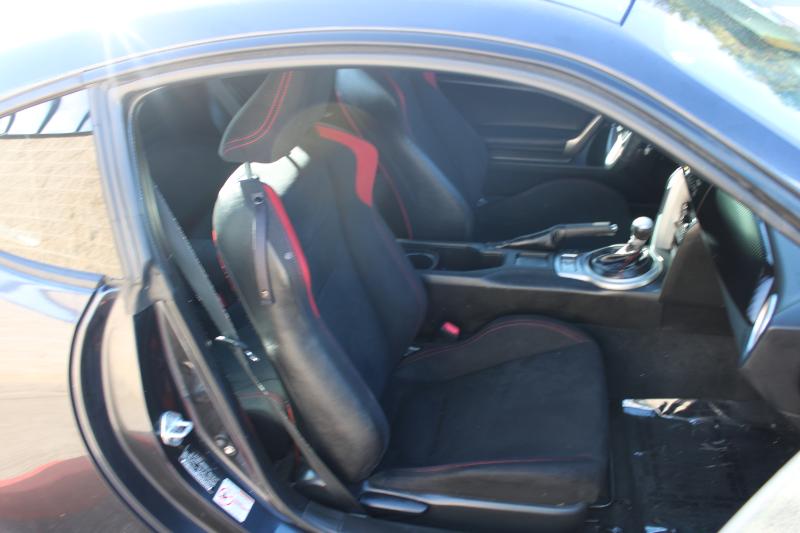 Scion FR-S 2dr Cpe Man (Natl) 2013