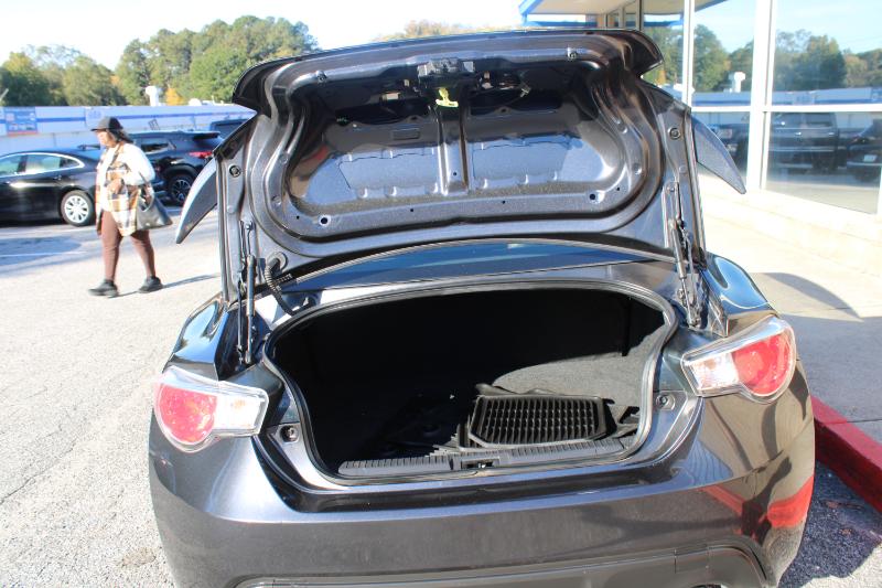 Scion FR-S 2dr Cpe Man (Natl) 2013