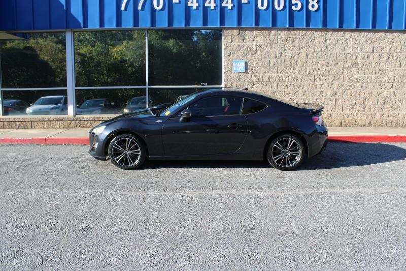 Scion FR-S 2dr Cpe Man (Natl) 2013