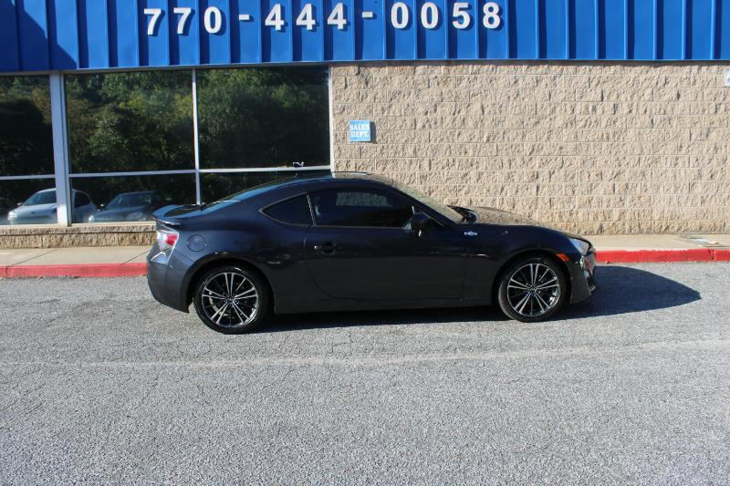 Scion FR-S 2dr Cpe Man (Natl) 2013