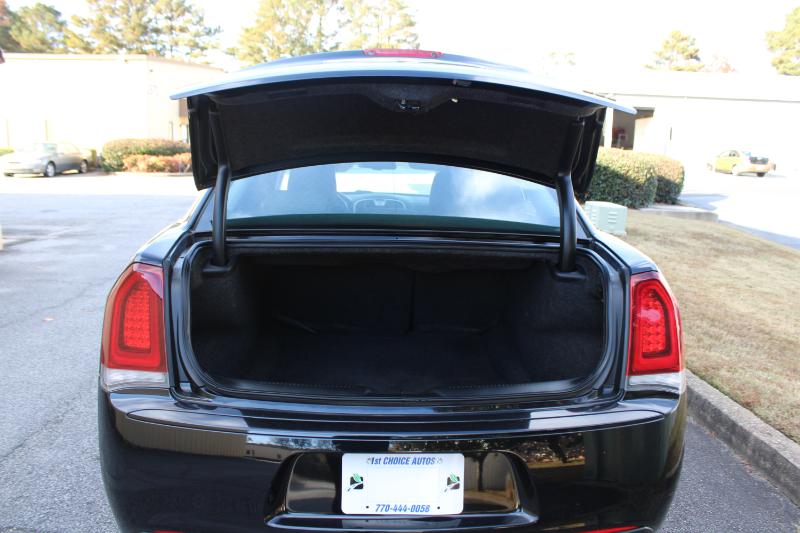 Chrysler 300 Touring RWD 2018