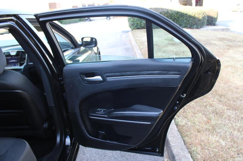 Chrysler 300 Touring RWD 2018