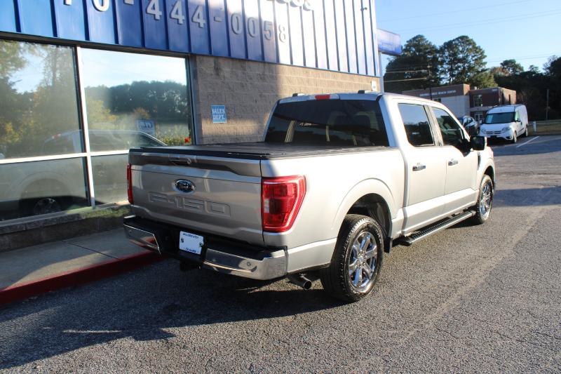 Ford F-150 XLT 2WD SuperCrew 5.5' Box 2022