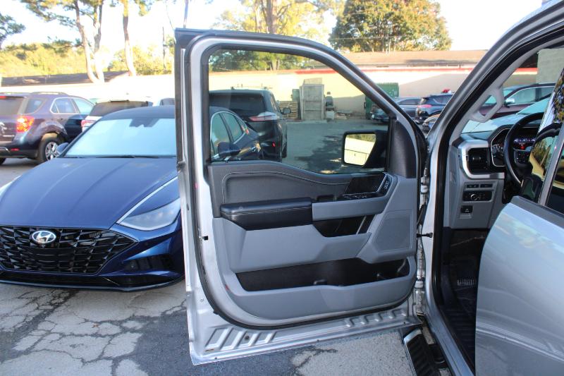 Ford F-150 XLT 2WD SuperCrew 5.5' Box 2022