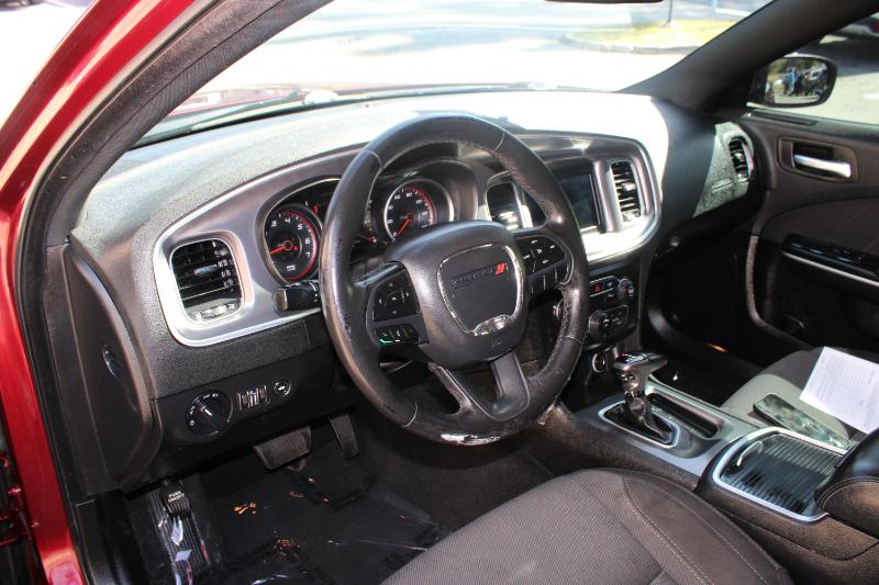 Dodge Charger SXT RWD 2019