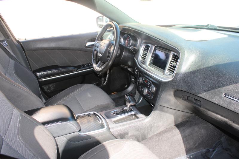 Dodge Charger SXT RWD 2019