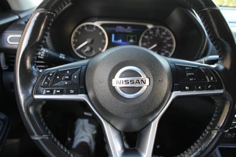 Nissan Sentra SV CVT 2021