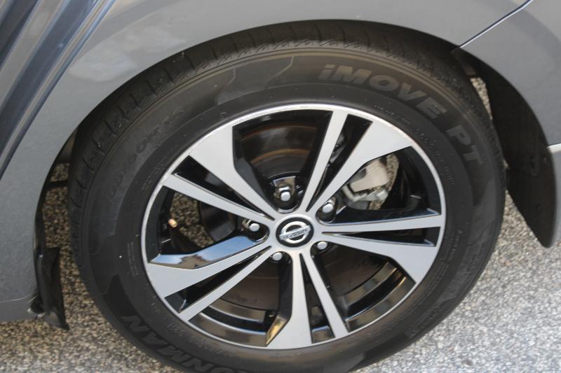 Nissan Sentra SV CVT 2021