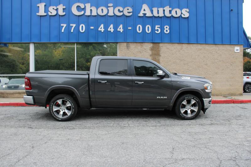 RAM 1500 Laramie 4x2 Crew Cab 5'7" Box 2019