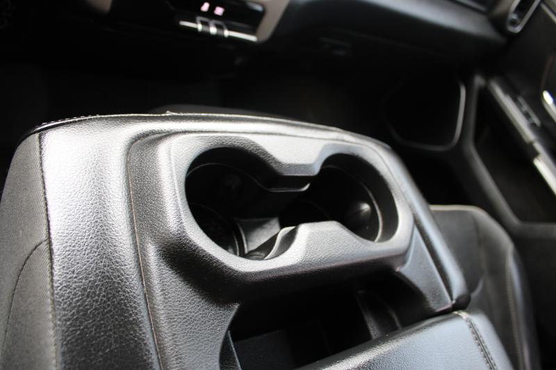 RAM 1500 Laramie 4x2 Crew Cab 5'7" Box 2019