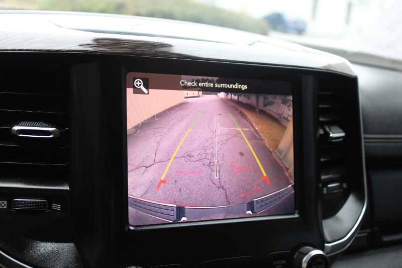 RAM 1500 Laramie 4x2 Crew Cab 5'7" Box 2019