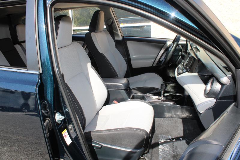 Toyota RAV4 Adventure AWD (Natl) 2018