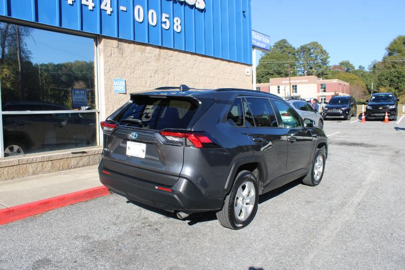 Toyota RAV4 Hybrid LE AWD (Natl) 2019