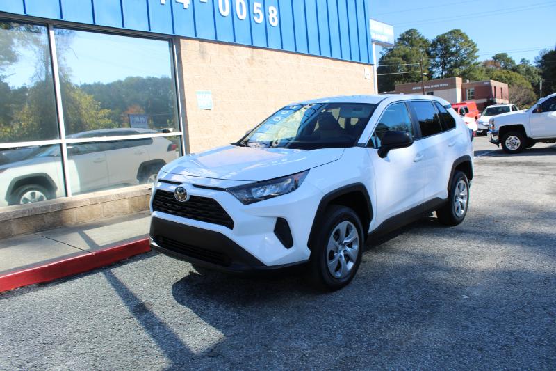 Toyota RAV4 LE AWD (Natl) 2022