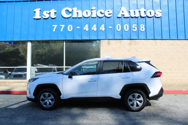 Toyota RAV4 LE AWD (Natl) 2022