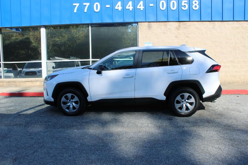 Toyota RAV4 LE AWD (Natl) 2022