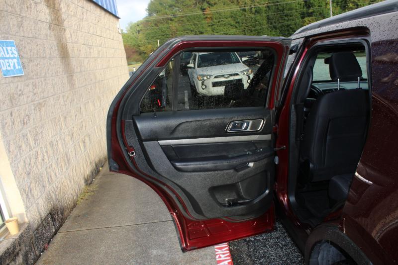 Ford Explorer XLT FWD 2018