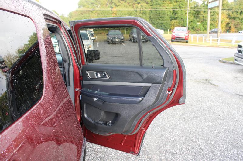 Ford Explorer XLT FWD 2018