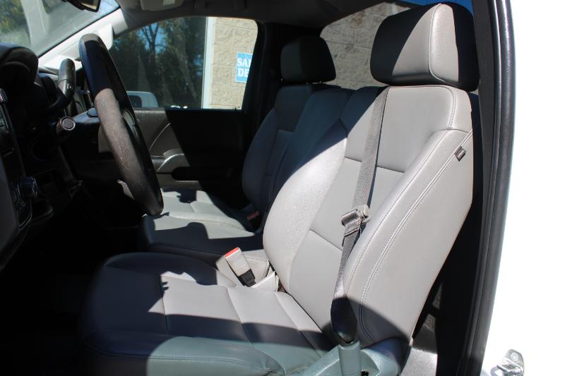 Chevrolet Silverado 1500 2WD Reg Cab 133.0" Work Truck 2018