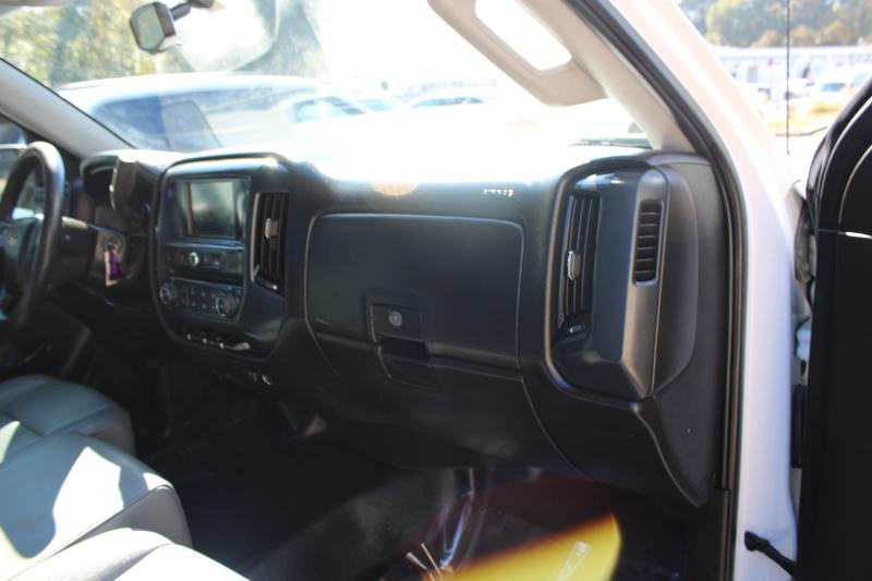 Chevrolet Silverado 1500 2WD Reg Cab 133.0" Work Truck 2018