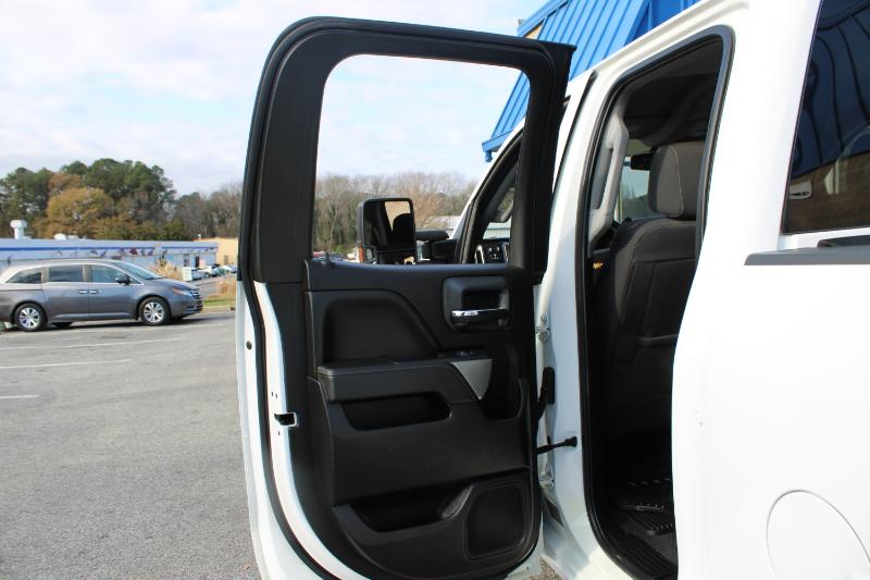 Chevrolet Silverado 2500HD 4WD Double Cab 144.2" LT 2019