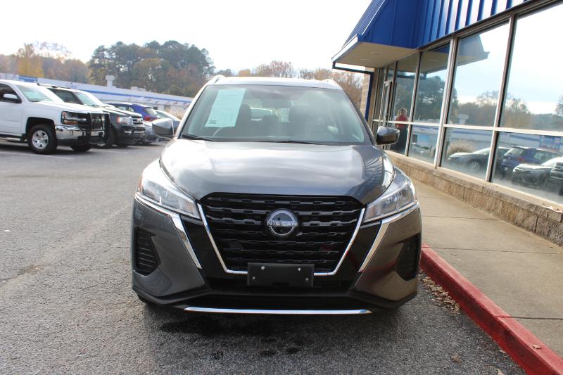 Nissan Kicks SV FWD 2022