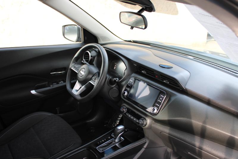 Nissan Kicks SV FWD 2022