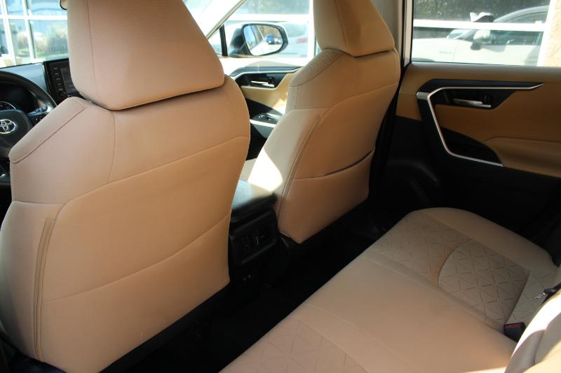 Toyota RAV4 Hybrid XSE AWD (Natl) 2021