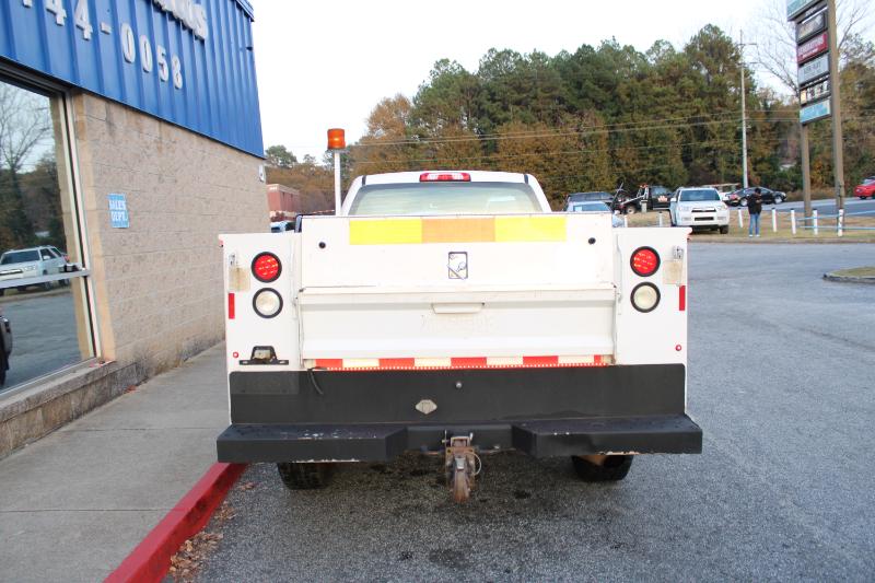 Chevrolet Silverado 3500HD 2WD Reg Cab 133.6" Work Truck 2016