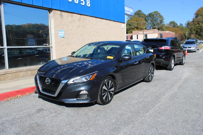 2021 Nissan Altima 2.5 SV photo 3