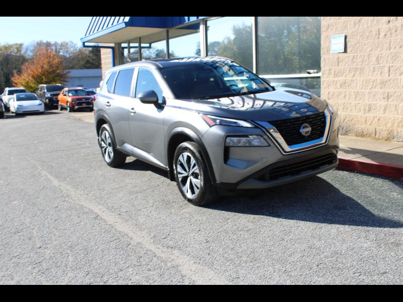 2023 Nissan Rogue SV's photo