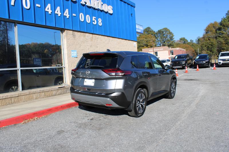 2023 Nissan Rogue SV photo 4
