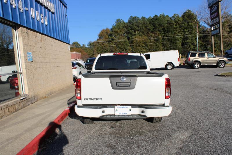 2019 Nissan Frontier King Cab S photo 3