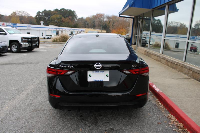 2022 Nissan Sentra SV photo 4