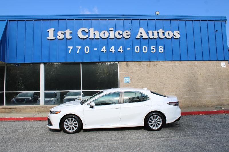 Toyota Camry LE Auto AWD (Natl) 2021