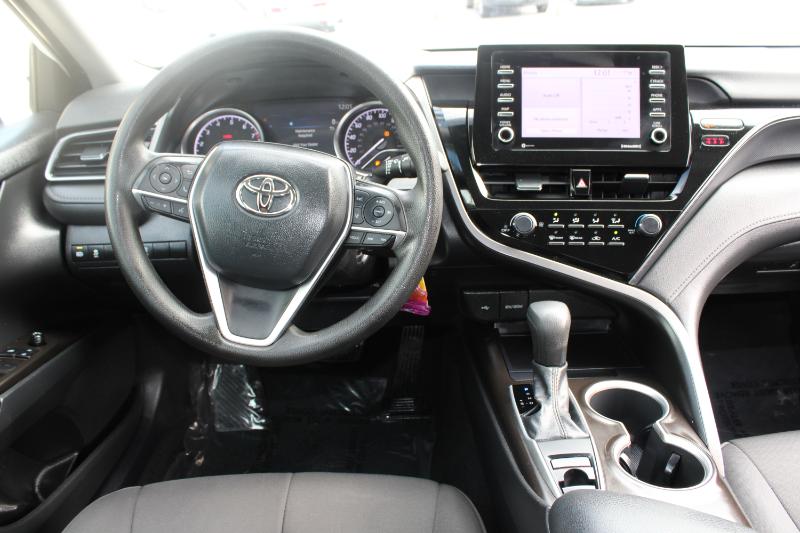 Toyota Camry LE Auto AWD (Natl) 2021