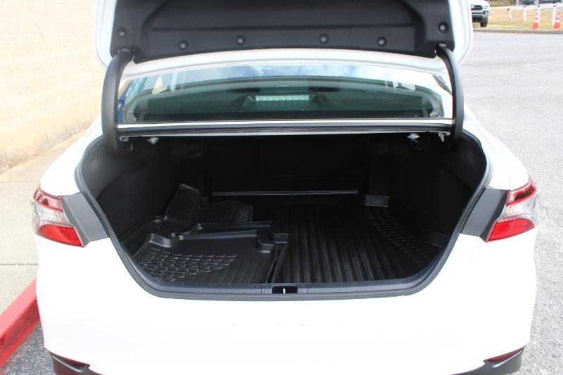 Toyota Camry LE Auto AWD (Natl) 2021