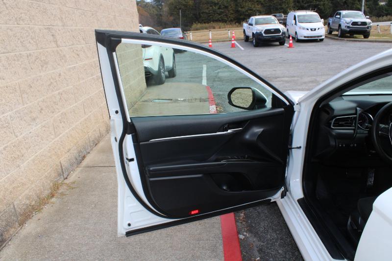 Toyota Camry LE Auto AWD (Natl) 2021