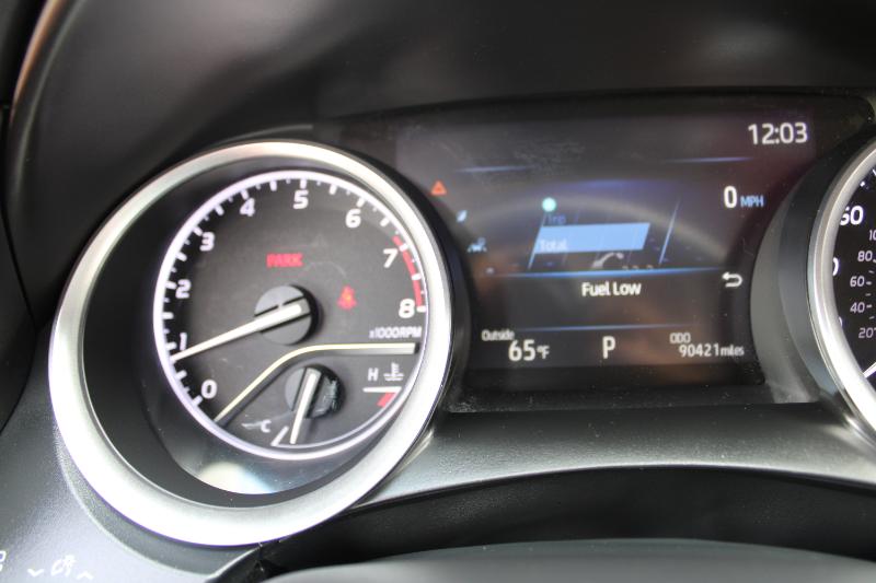 Toyota Camry LE Auto AWD (Natl) 2021