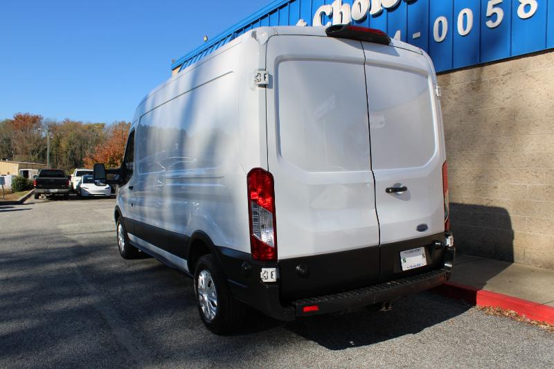2019 Ford Transit Van photo 3