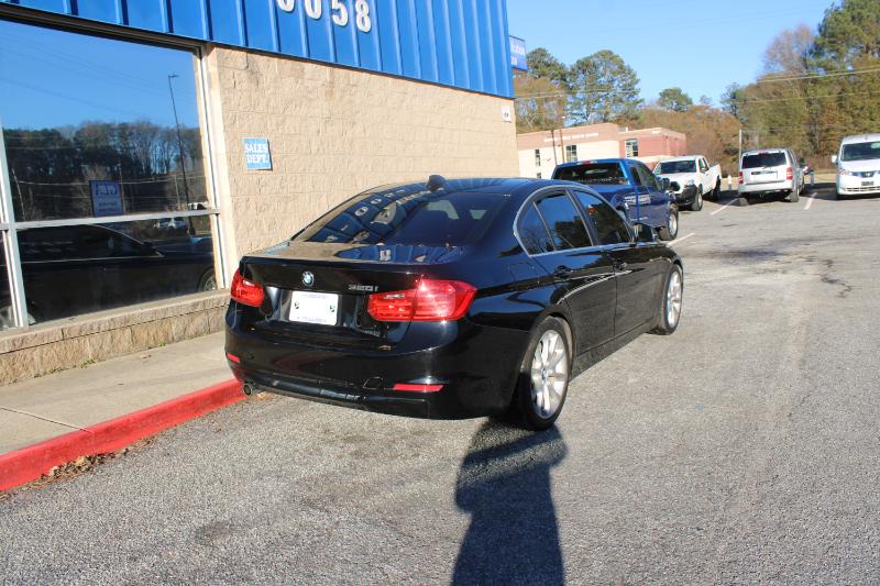 BMW 3 Series 4dr Sdn 320i RWD South Africa 2015