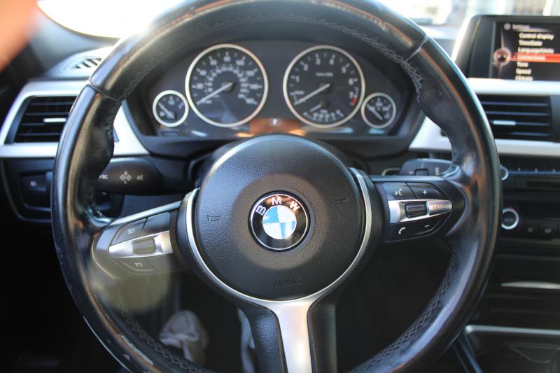 BMW 3 Series 4dr Sdn 320i RWD South Africa 2015