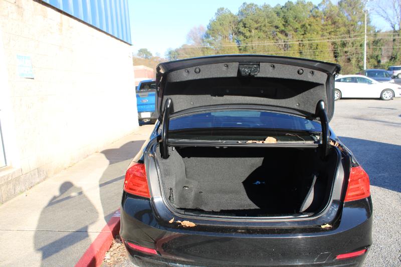 BMW 3 Series 4dr Sdn 320i RWD South Africa 2015