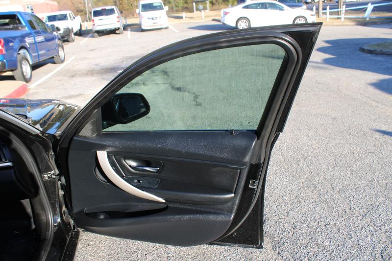 BMW 3 Series 4dr Sdn 320i RWD South Africa 2015