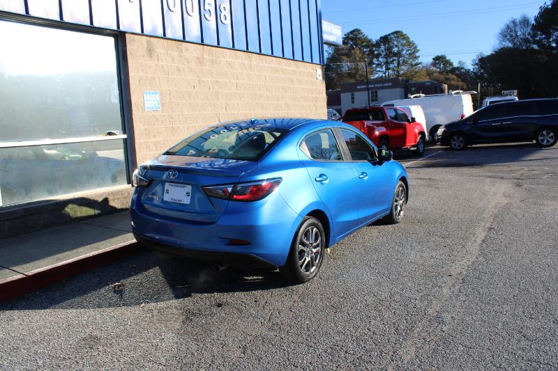 Toyota Yaris Sedan XLE Auto (Natl) 2019