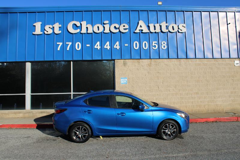 Toyota Yaris Sedan XLE Auto (Natl) 2019