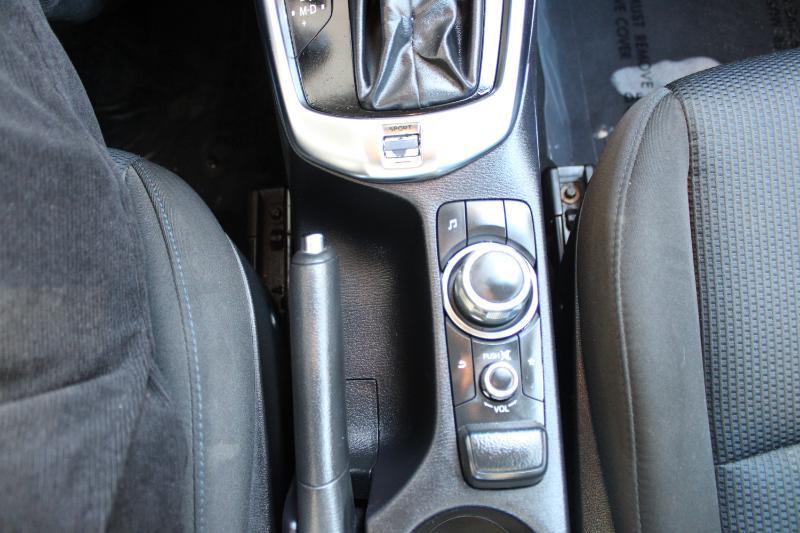 Toyota Yaris Sedan XLE Auto (Natl) 2019