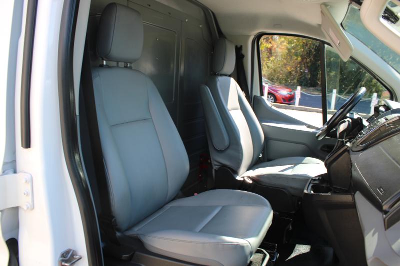 Ford Transit Van T-250 148" Low Rf 9000 GVWR Swing-Out RH Dr 2017