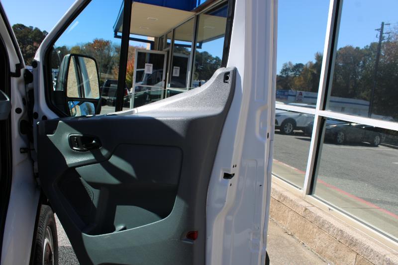 Ford Transit Van T-250 148" Low Rf 9000 GVWR Swing-Out RH Dr 2017