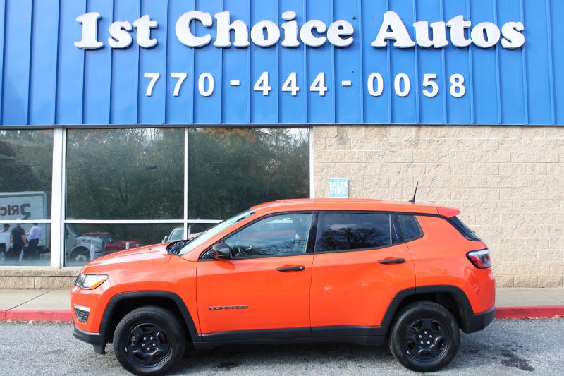 2017 Jeep Compass Sport photo 2